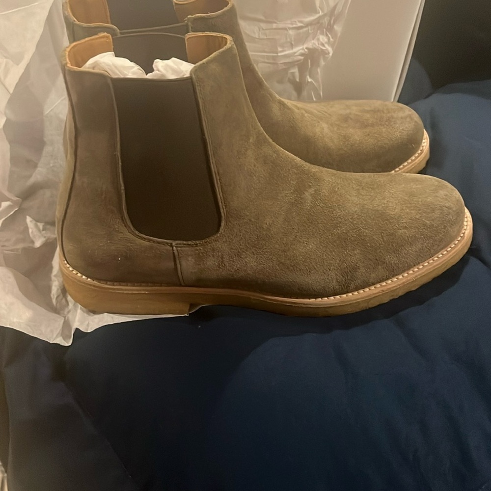Oliver cabell Chelsea boot size 10